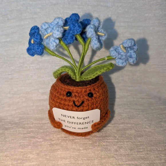 Crocheted Positive Flower Pot with Motivational Message Blue Flowers 5" X 3" - Picture 4 of 6